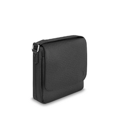 LV Roman PM Taiga Leather Noir